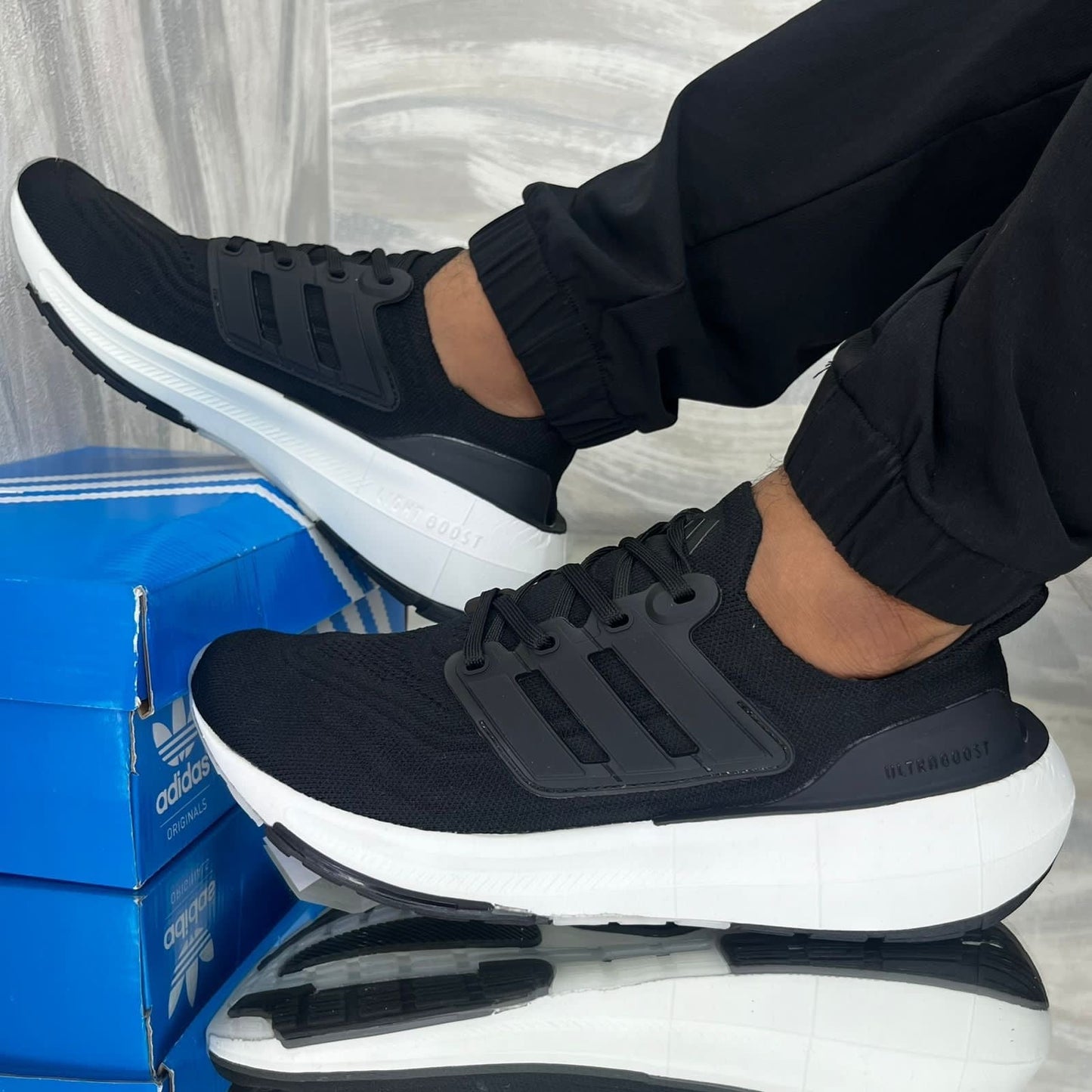 ADIDAS ULTRABOOST 23 NEGRO
