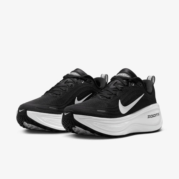 NIKE VOMERO PLUS NEGRO BLANCO