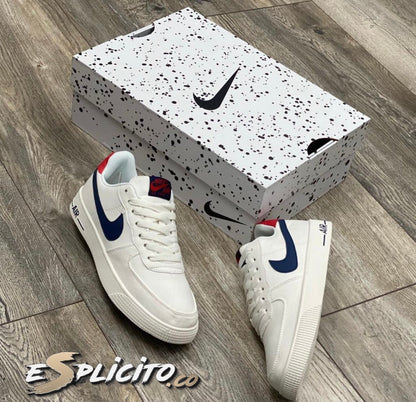 NIKE TABLITA BLANCO - ROJO