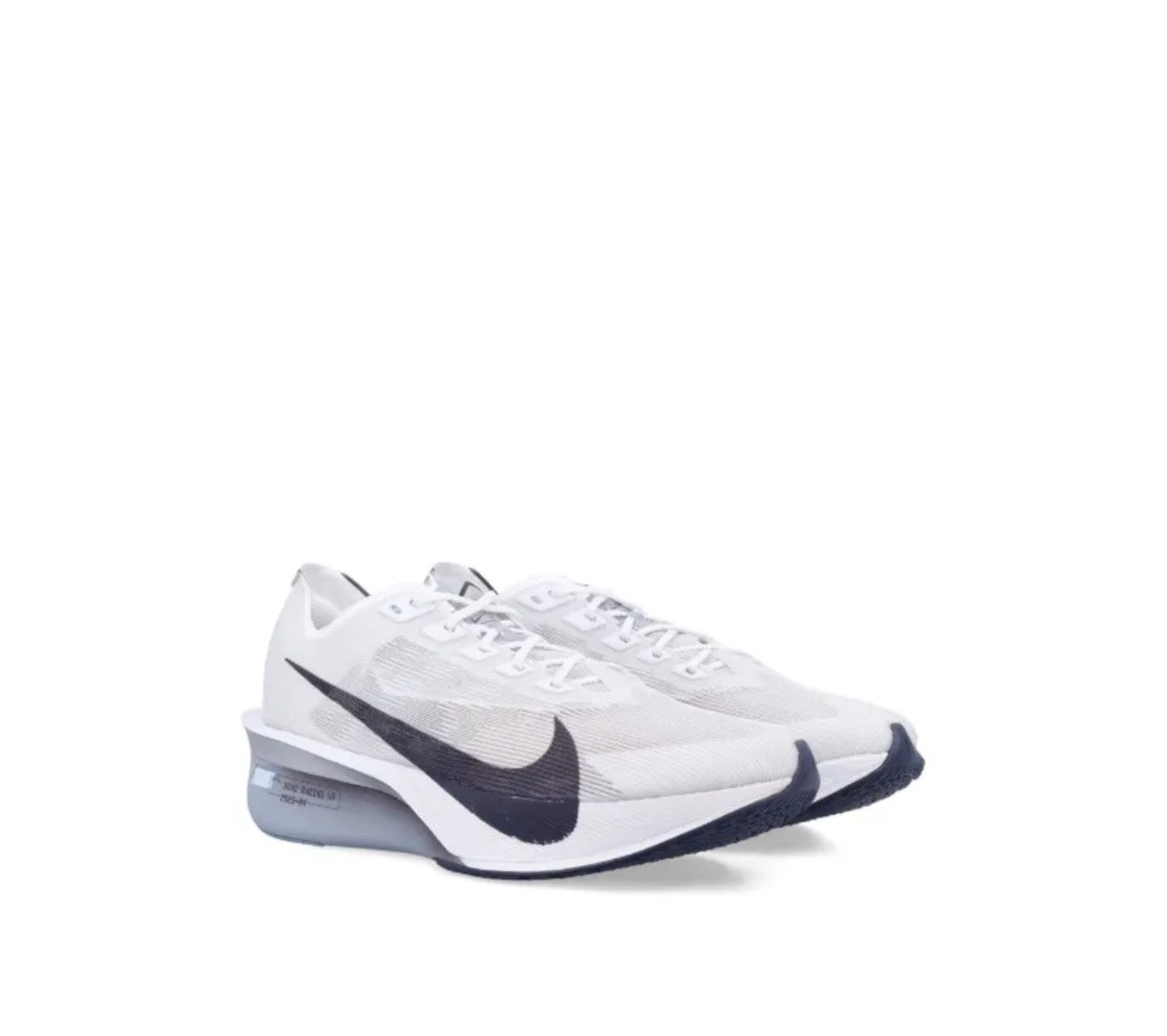 NIKE VAPORFLY 4
