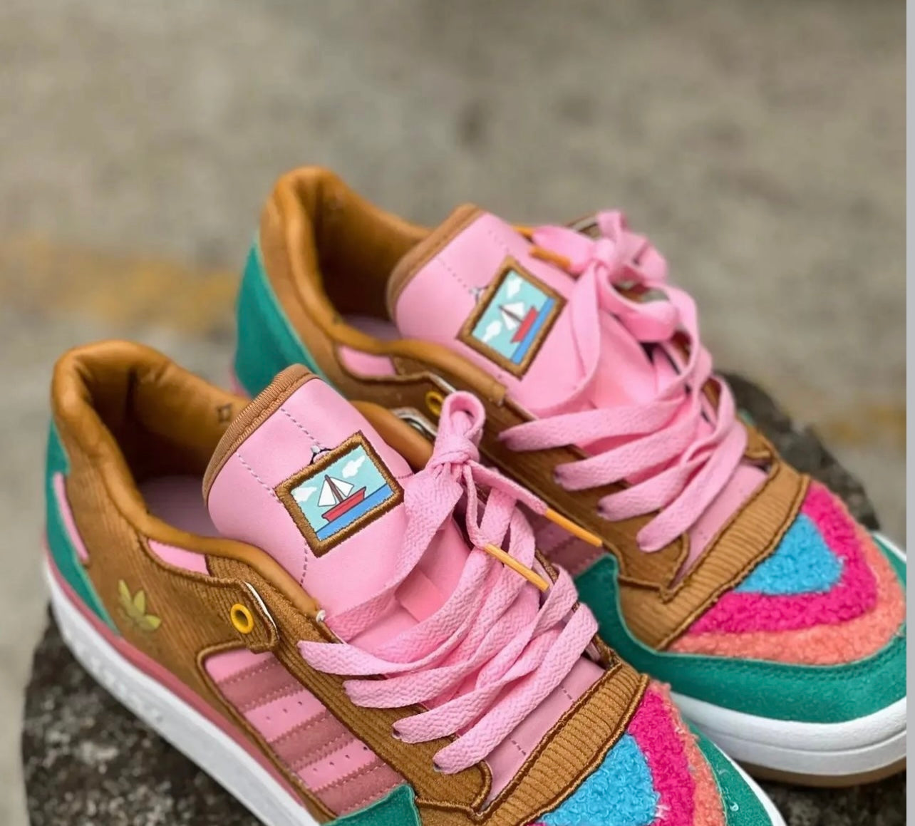 ADIDAS SIMPSON