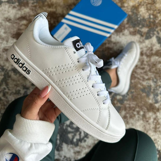 ADIDAS NEO BLANCO FU