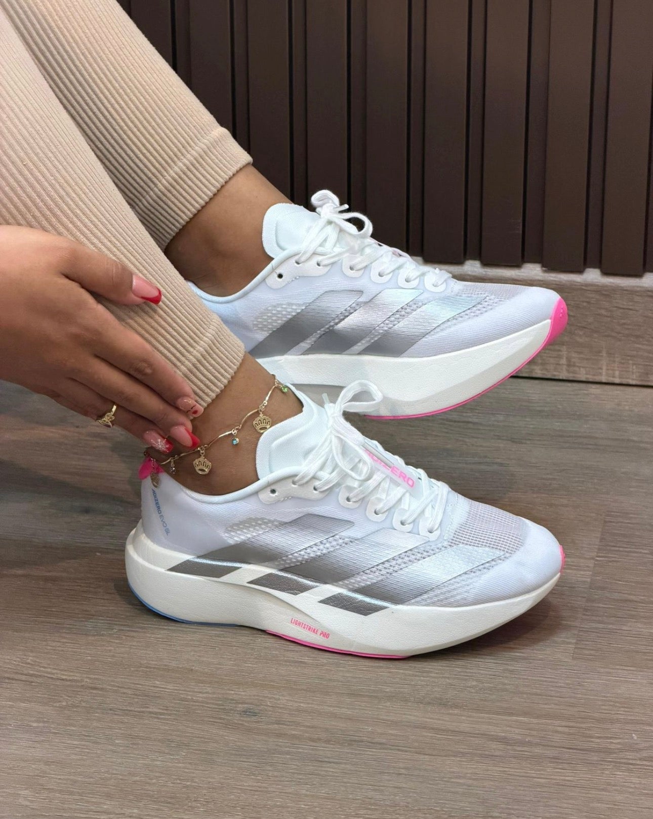 ADIDAS ADIZERO EVO BLANCO ROSA