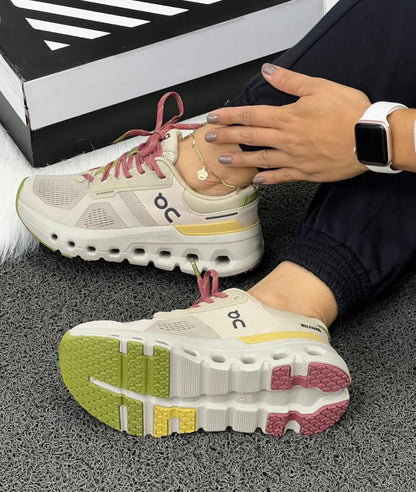 ON CLOUDTEC BEIGE