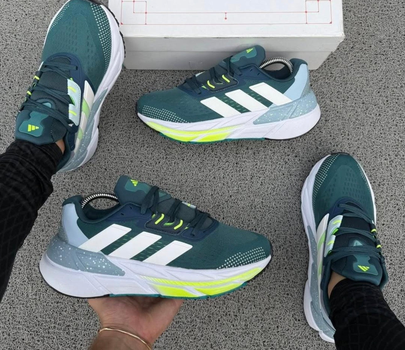 ADIDAS ADISTAR VERDE GRIS