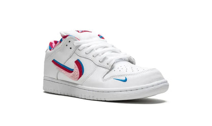 NIKE SB PARRA