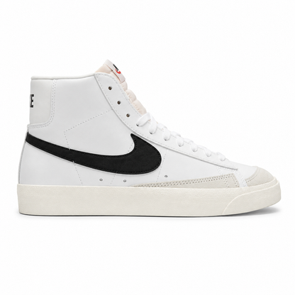 NIKE BLAZER