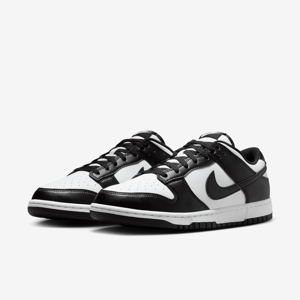 NIKE SB DUNK LOW PANDA