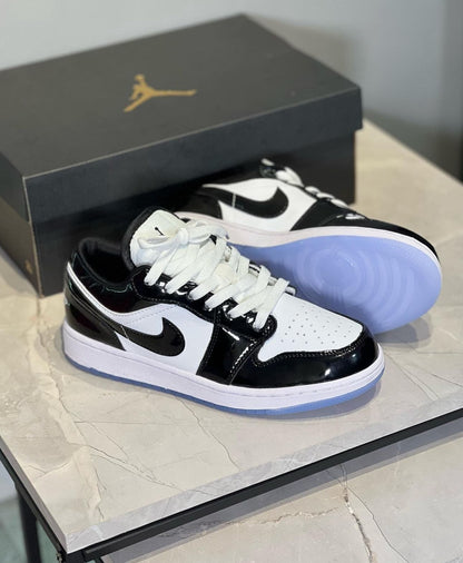 NIKE SB DUNK  Low Charol BL
